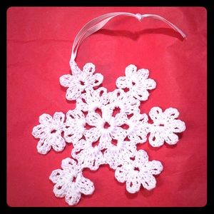 ❄️Lot of 3 Crochet Snowflake Ornaments❄️